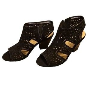 Y NOT womens open toe wedge heel black sandals NWT 8.5 M NWT